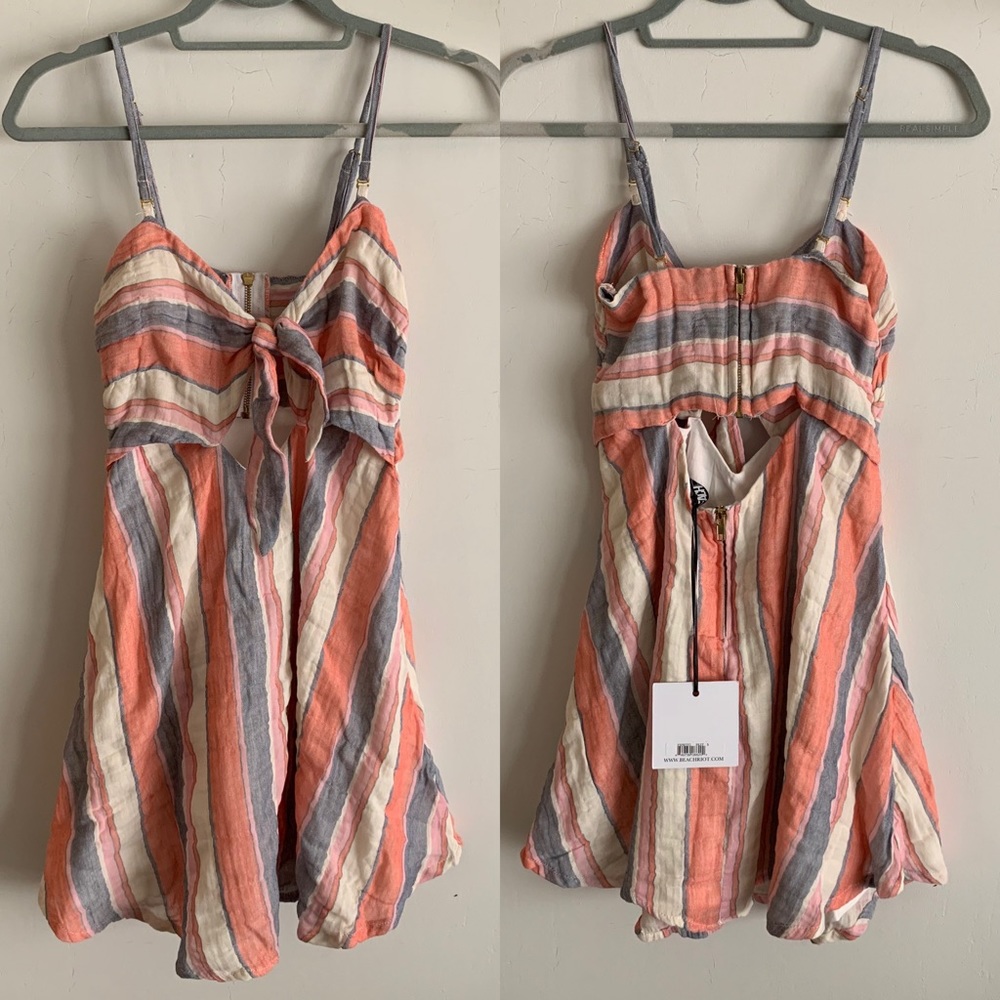 Beach Riot Tie Front Keyhole Dress - Picture 9 of 10